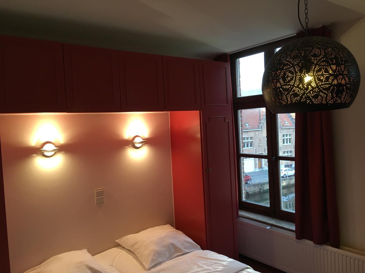 ホテル Uilenspiegel Brugge エクステリア 写真